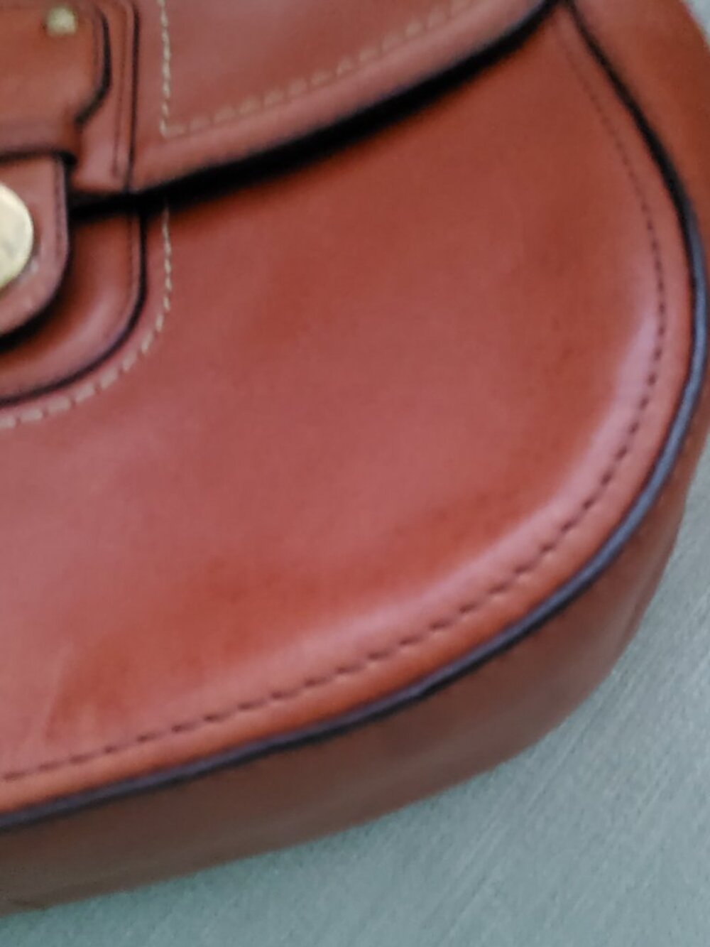 Coach Willis Crossbody in British Tan 19132 - Picture 12 of 13